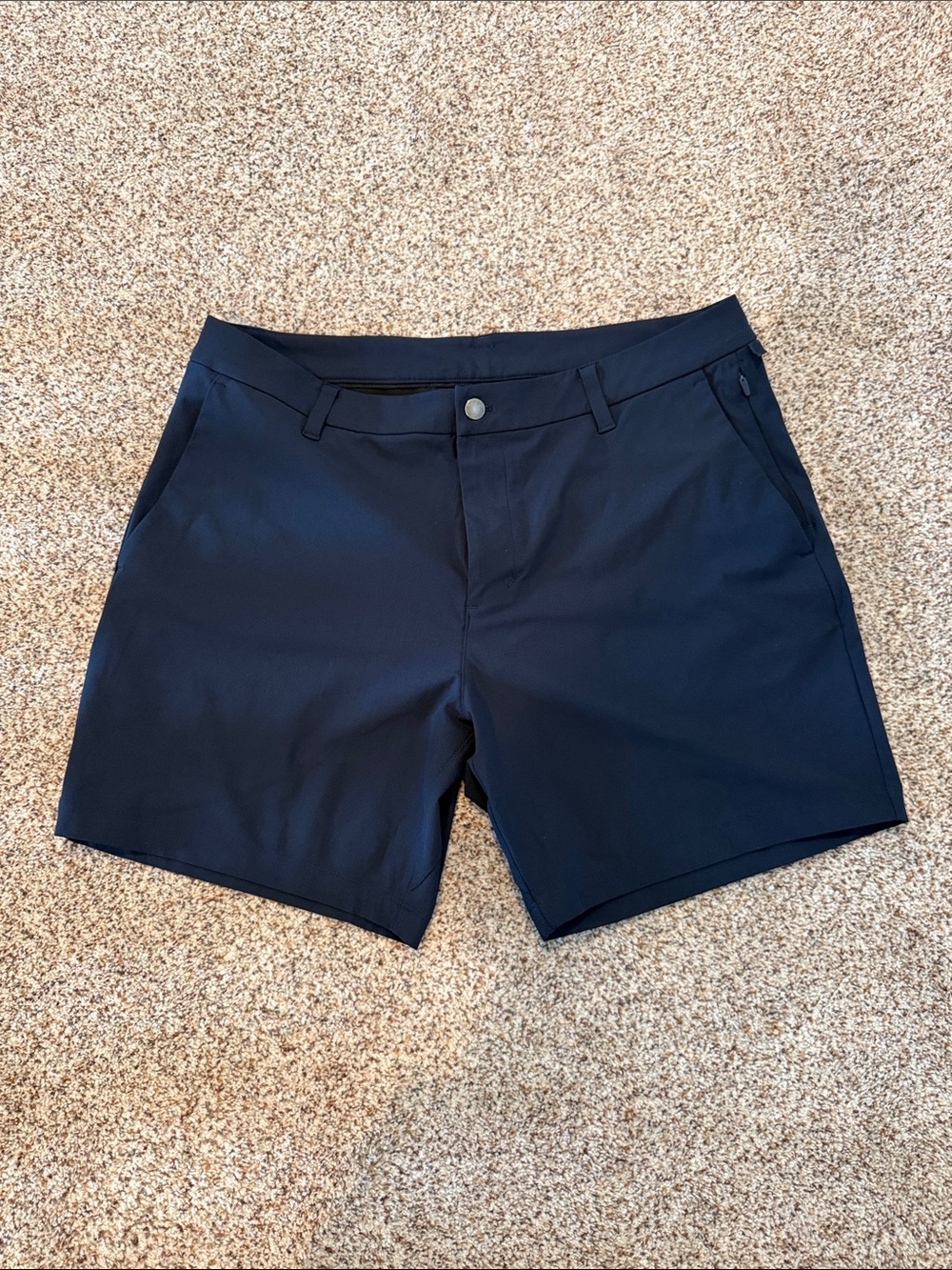 Men’s Lululemon shorts